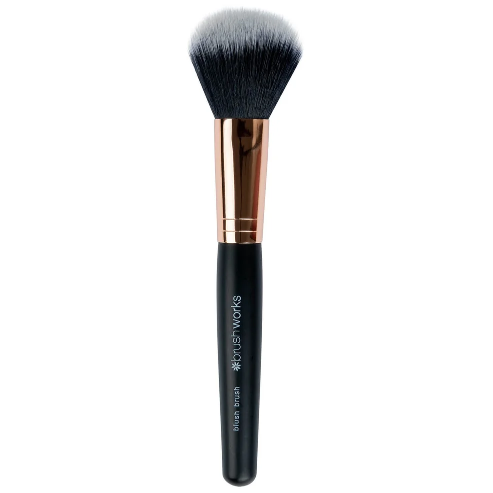 brushworks Blush Brush Image 1