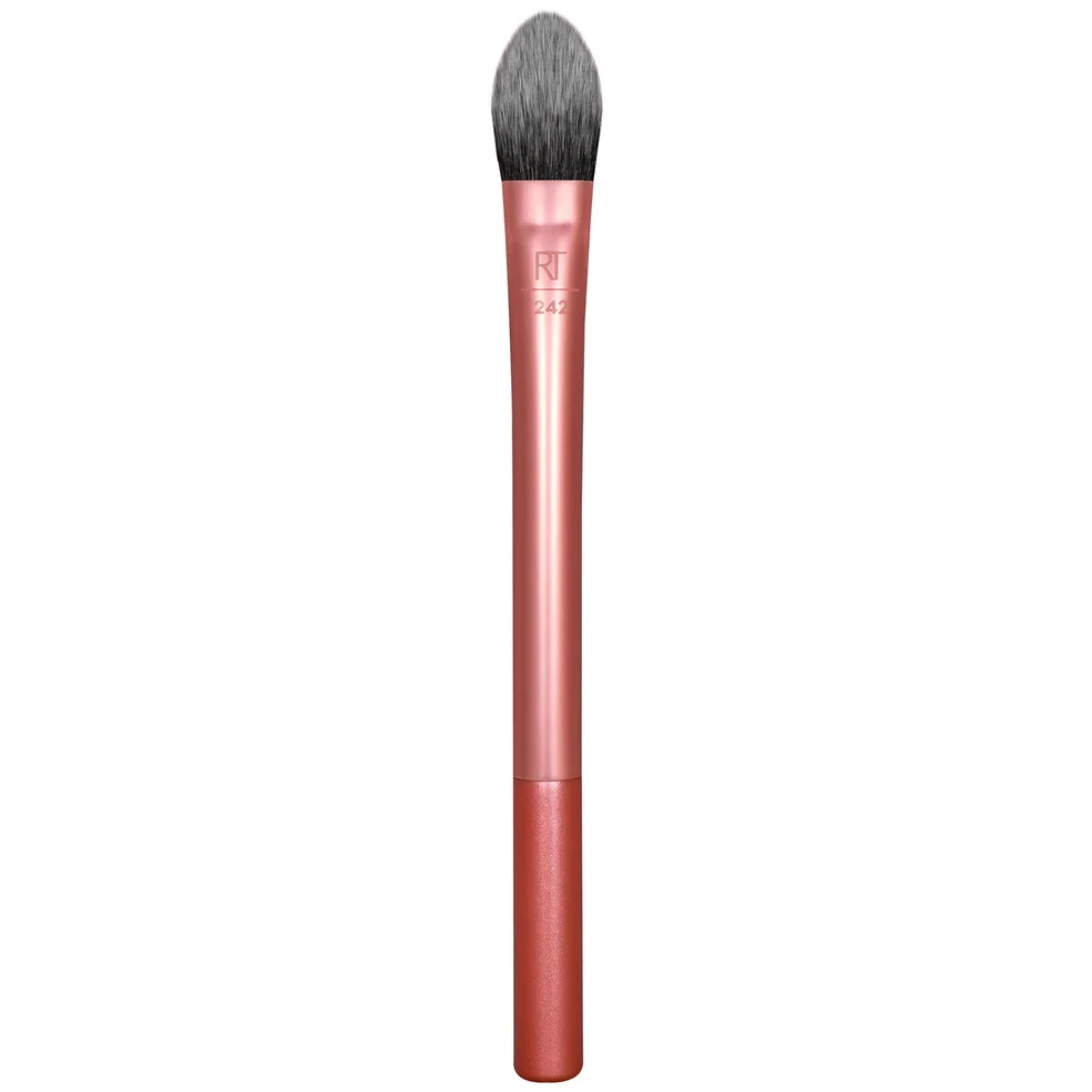 Real Techniques Brightening Concealer Brush Image 1