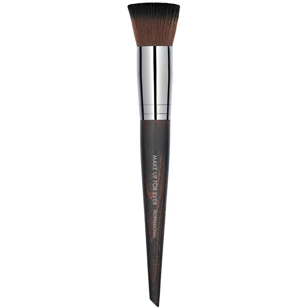 MAKE UP FOR EVER Buffer Blush Brush - 154 Image 1