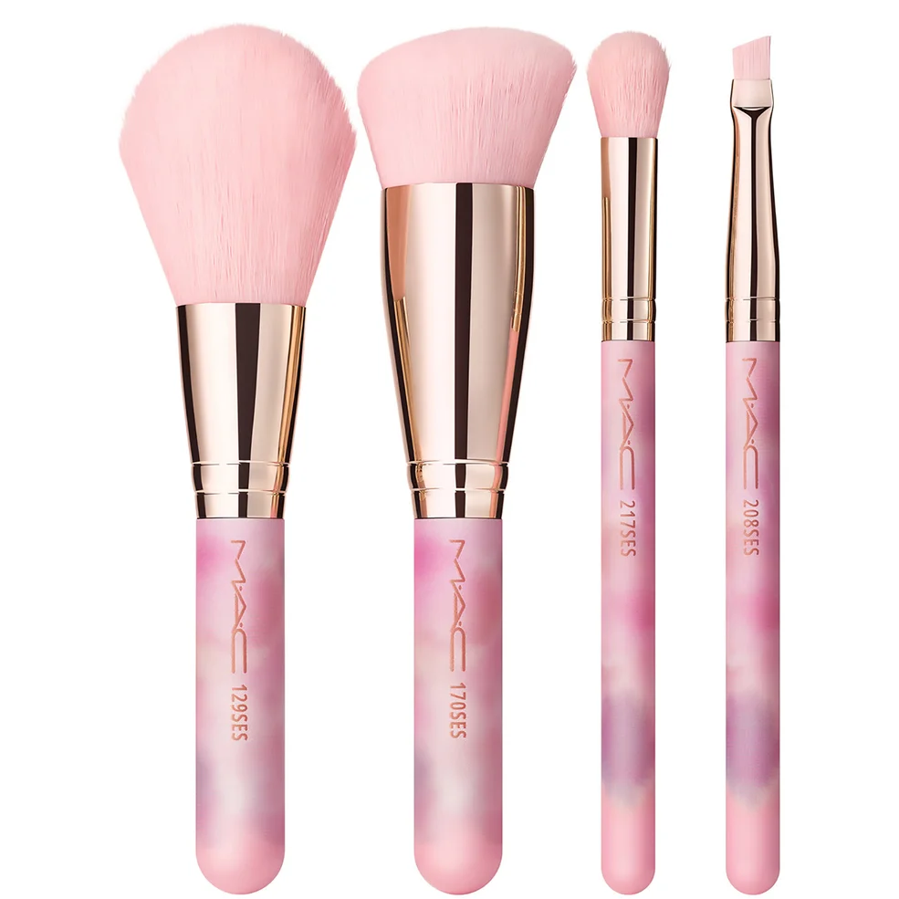 MAC Premium Essentials Brush Kit (Worth AED415) Image 1