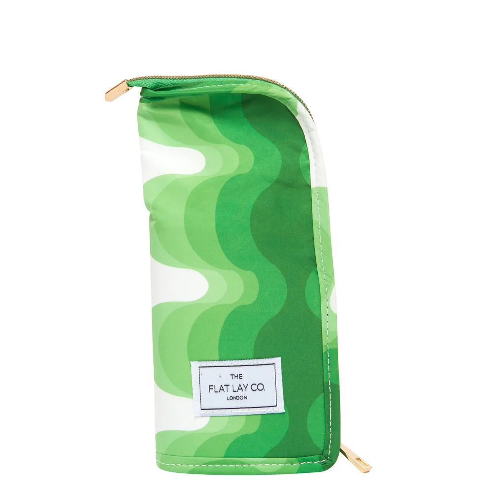 The Flat Lay Co. Standing Brush Case - Vibey Green Image 1