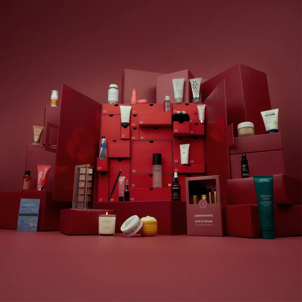 The Beauty Advent Calendar (Worth Over 3065 AED) Image 1